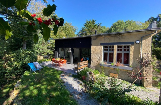 Holiday Home in Kerfany near Beaches & Trails