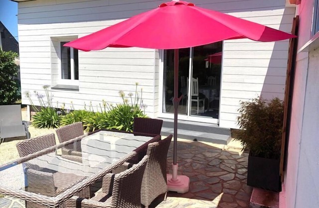 Holiday Home in Trelevern near Pink Granite Coast