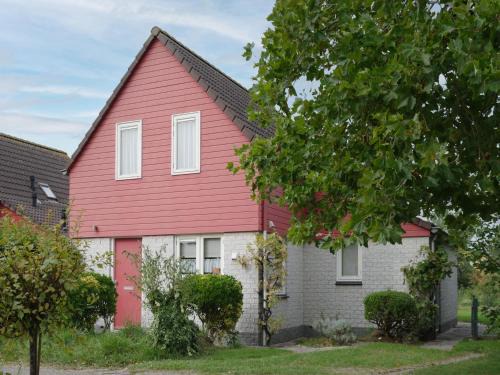 Holiday Home in Wemeldinge near the Sea