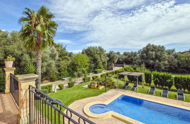 Holiday Home 'Ines' with Mountain View, Wi-Fi and Air Conditioning