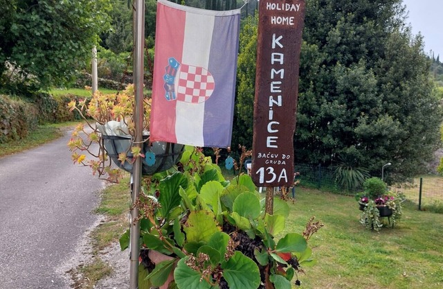 Holiday Home Kamenice - One Bedroom Holiday Home with Terrace