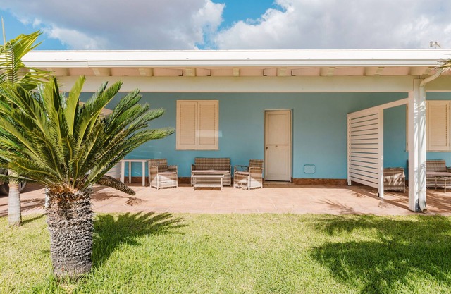 Holiday Home 'La Perla Di Mare - Gemma' with Shared Pool, Wi-Fi and Air Conditioning