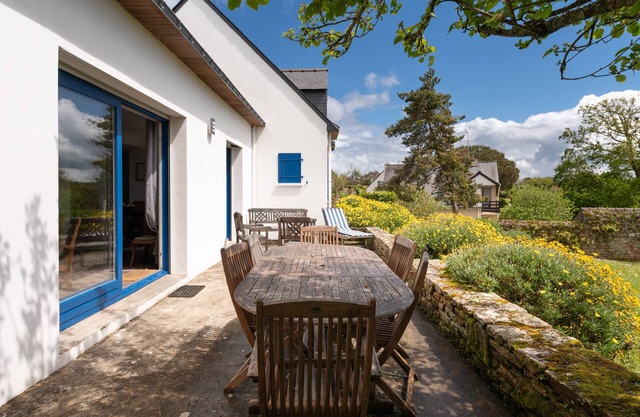 Holiday Home 'La Maison Aux Volets Bleus' with Private Terrace and Private Garden