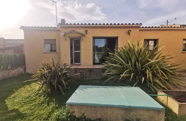 Holiday Home 'Maison Ensoleillée Au Calme' with Shared Pool, Private Garden and Balcony