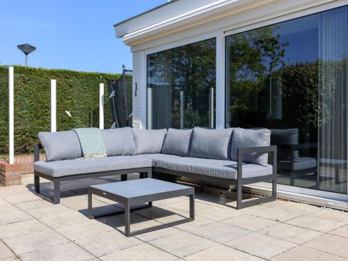 Holiday Home near Veerse Meer with Sauna