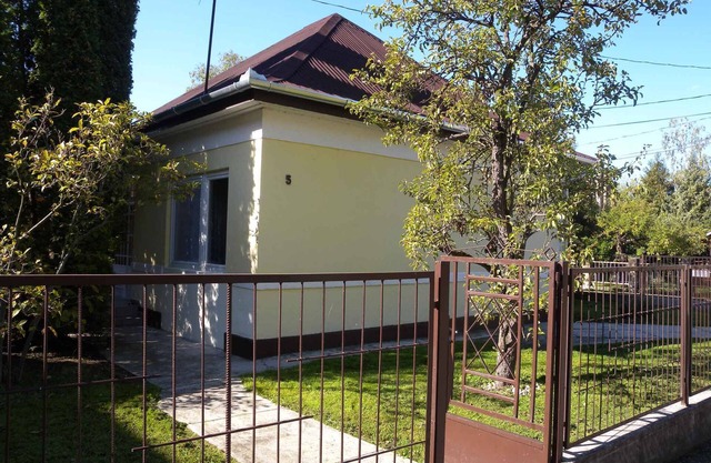 Holiday home only 150 m away from Lake Balaton