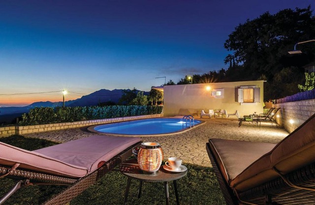 Holiday Home Palje Brdo 03