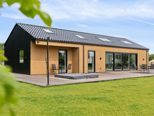 Holiday Home Pauliina - 1-1km from the sea by Interhome