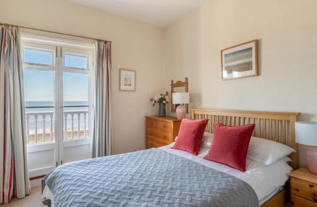 Holiday Home Regent Cottage by Interhome