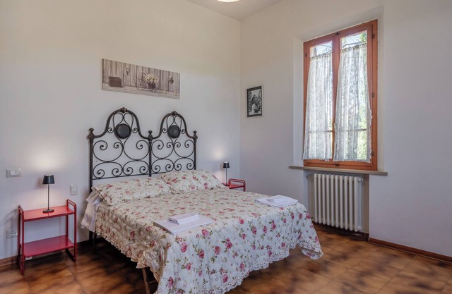 Holiday Home 'Ruben' with Shared Pool, Private Terrace and Wi-Fi