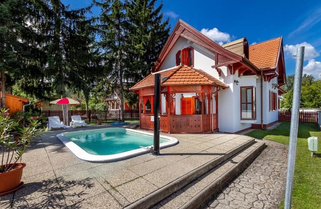 Holiday Home Ruby 1 by Interhome