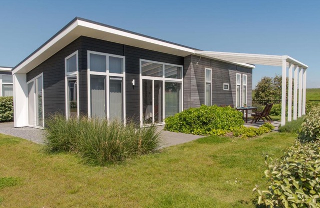 Holiday Home Ruisweg 69 by Interhome
