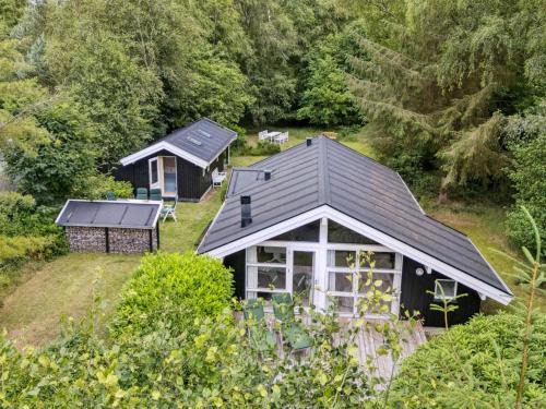 Holiday Home Tekla - from the sea by Interhome