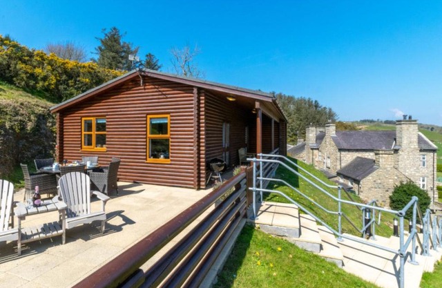 Holiday Home Uwch y Castell by Interhome