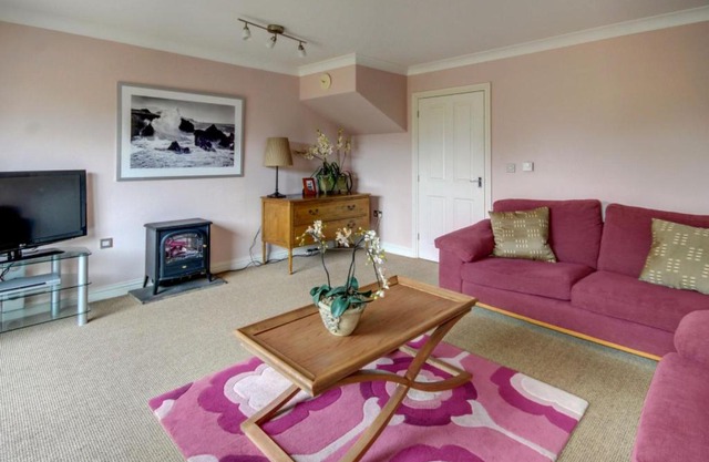Holiday Home Valentines Cottage by Interhome