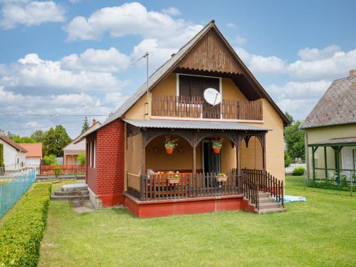 Holiday Home Wolf by Interhome