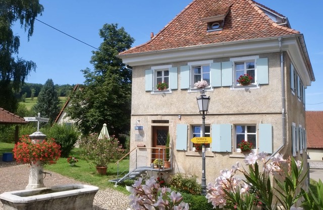 Holiday Home 'Zur Alten Dame' with Mountain View, Private Garden and Wi-Fi