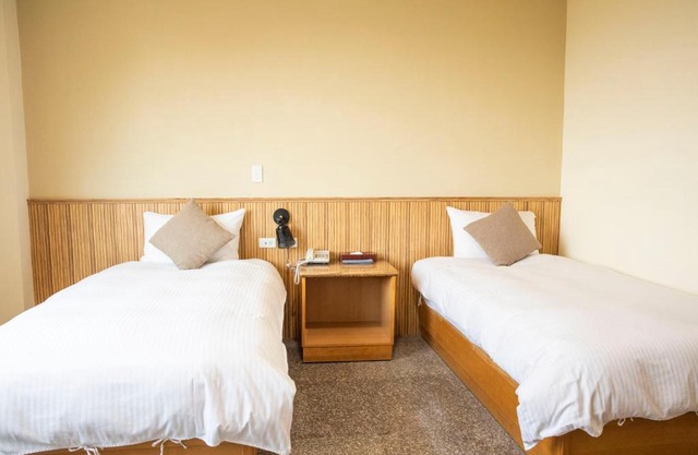 Holiday Hotel
