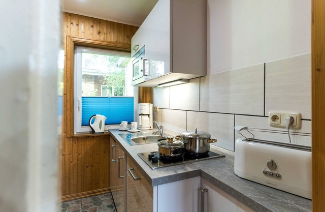 Holiday house 4 - Hotel Haus Windhook (directly at the Baltic Sea)