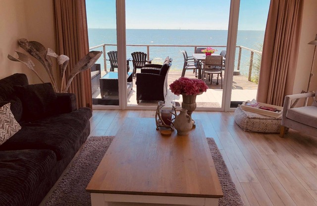 Holiday house Bovenkarspel for 1 - 4 persons with 2 bedrooms - Holiday home