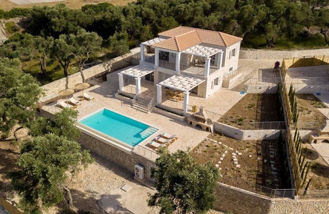 Holiday house Gaios for 1 - 8 persons with 4 bedrooms - Holiday home