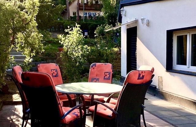 Holiday house GREEN GARDEN BERLIN / Holiday for young and old / Welcome to Berlin