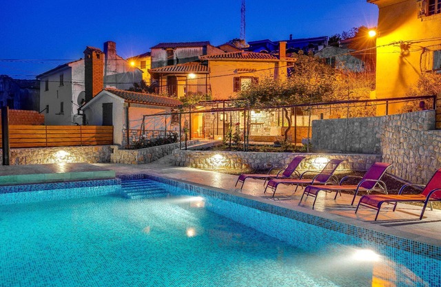 Holiday house Mošćenička Draga for 1 - 5 persons with 3 bedrooms - Holiday home