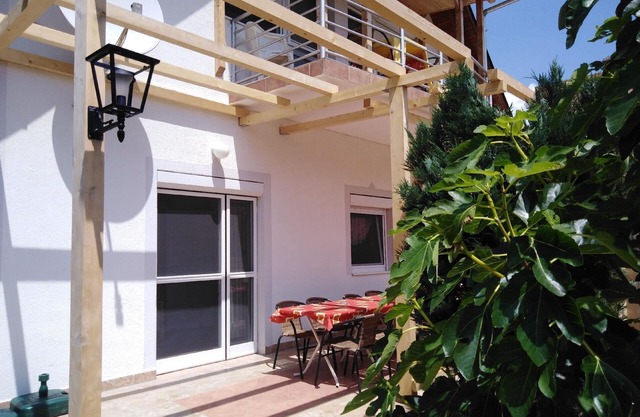 Holiday house Balatonmáriafürdõ for 1 - 12 persons with 6 bedrooms - Holiday home