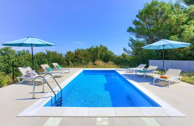 Holiday house Krk (Stadt) for 1 - 6 persons with 3 bedrooms - Holiday home