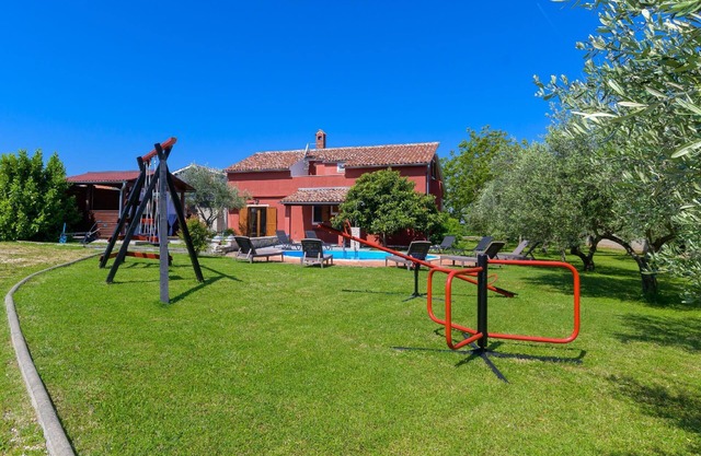 Holiday house Krnica for 1 - 8 persons with 4 bedrooms - Holiday home