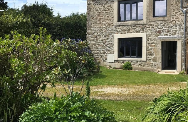 Holiday house La Richardais for 1 - 5 persons with 3 bedrooms - Row house