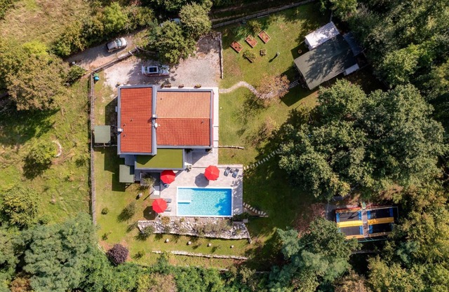 Holiday house Nedescina for 1 - 8 persons with 4 bedrooms - Holiday house