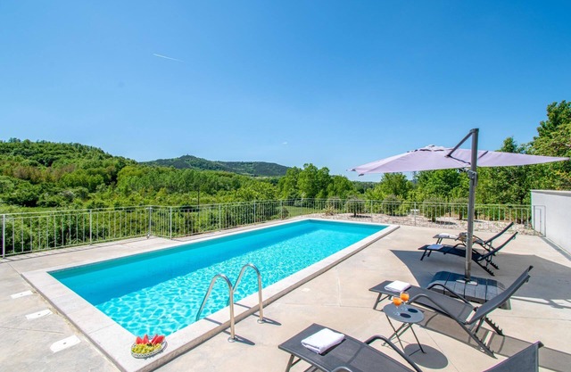 Holiday house Pazin for 1 - 4 persons with 2 bedrooms - Holiday home