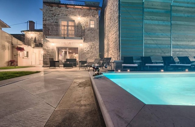 Holiday house Stari Pazin for 1 - 10 persons with 4 bedrooms - Holiday house