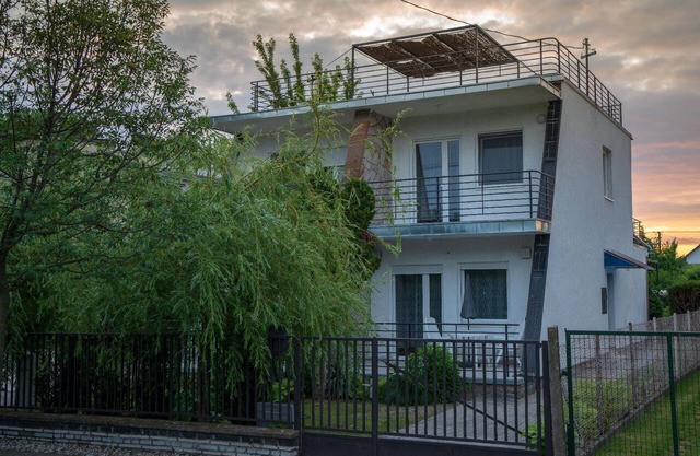 Holiday house Szántód for 1 - 6 persons with 2 bedrooms - Twin house