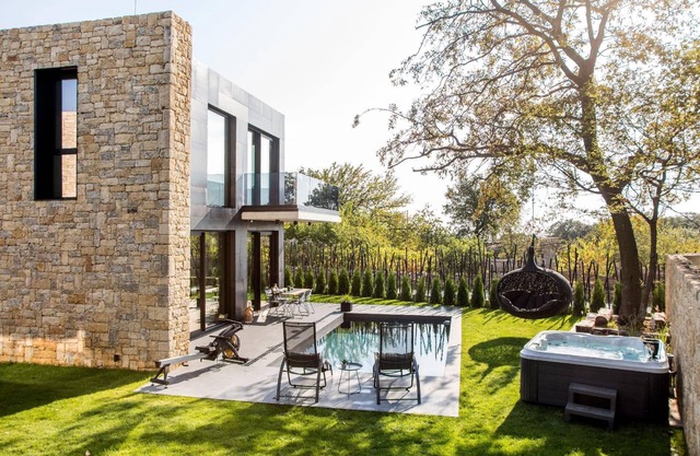 Holiday house Varna for 1 - 6 persons with 3 bedrooms - Row house