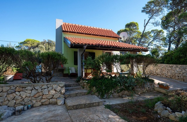 Holiday house with a parking space Silba (K-18784)