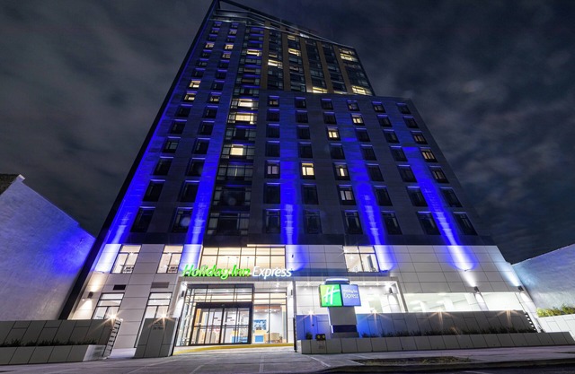 Holiday Inn Express Long Island City E New York by IHG