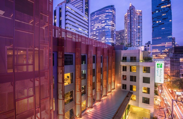 Holiday Inn Express Bangkok Sathorn by IHG