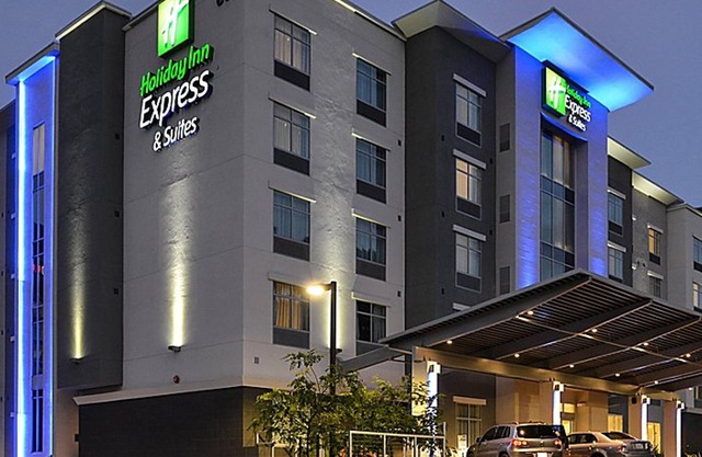 Holiday Inn Express & Suites Jacksonville Camp Lejeune Area by IHG