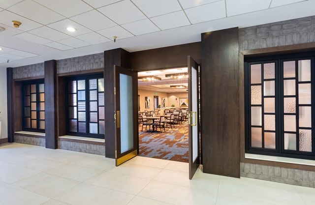 Holiday Inn San Jose - Silicon Valley by IHG