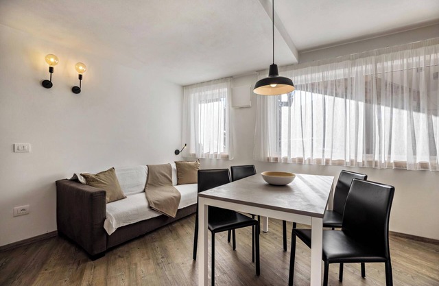 Holiday Apartment "Dui Residenz Bun Sté" with Mountain View, Whirlpool & Garden