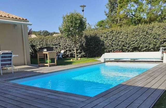 HOLIDAY RENTAL with PRIVATE POOL