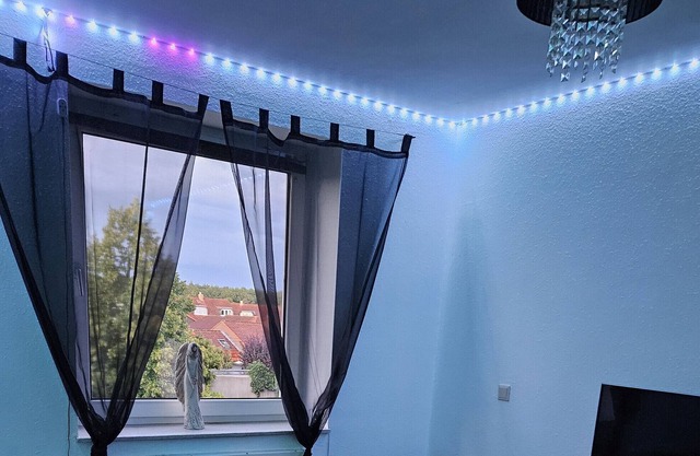 Holidayb Apartment "Luckys Home" with Balcony & Wi-Fi