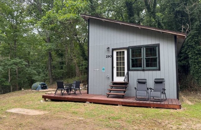 Holler Cabin and Camp