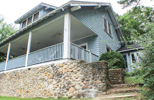 Holler Cottage