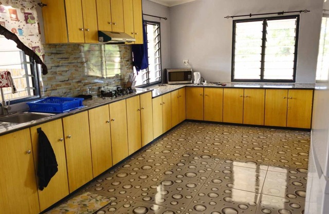 Home feeling while on vacation! Fully furnished home for the whole family!
