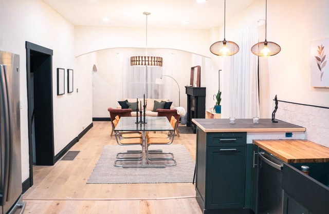 Home in Historic Sante Fe Arts District