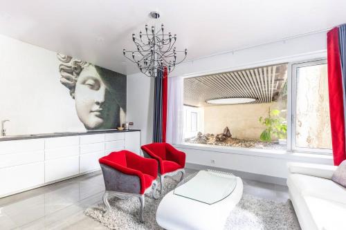 Home in Paris Marais Elegant Flat in Old Paris