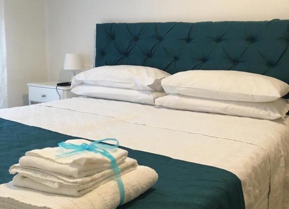 Home Pilastri Apartament